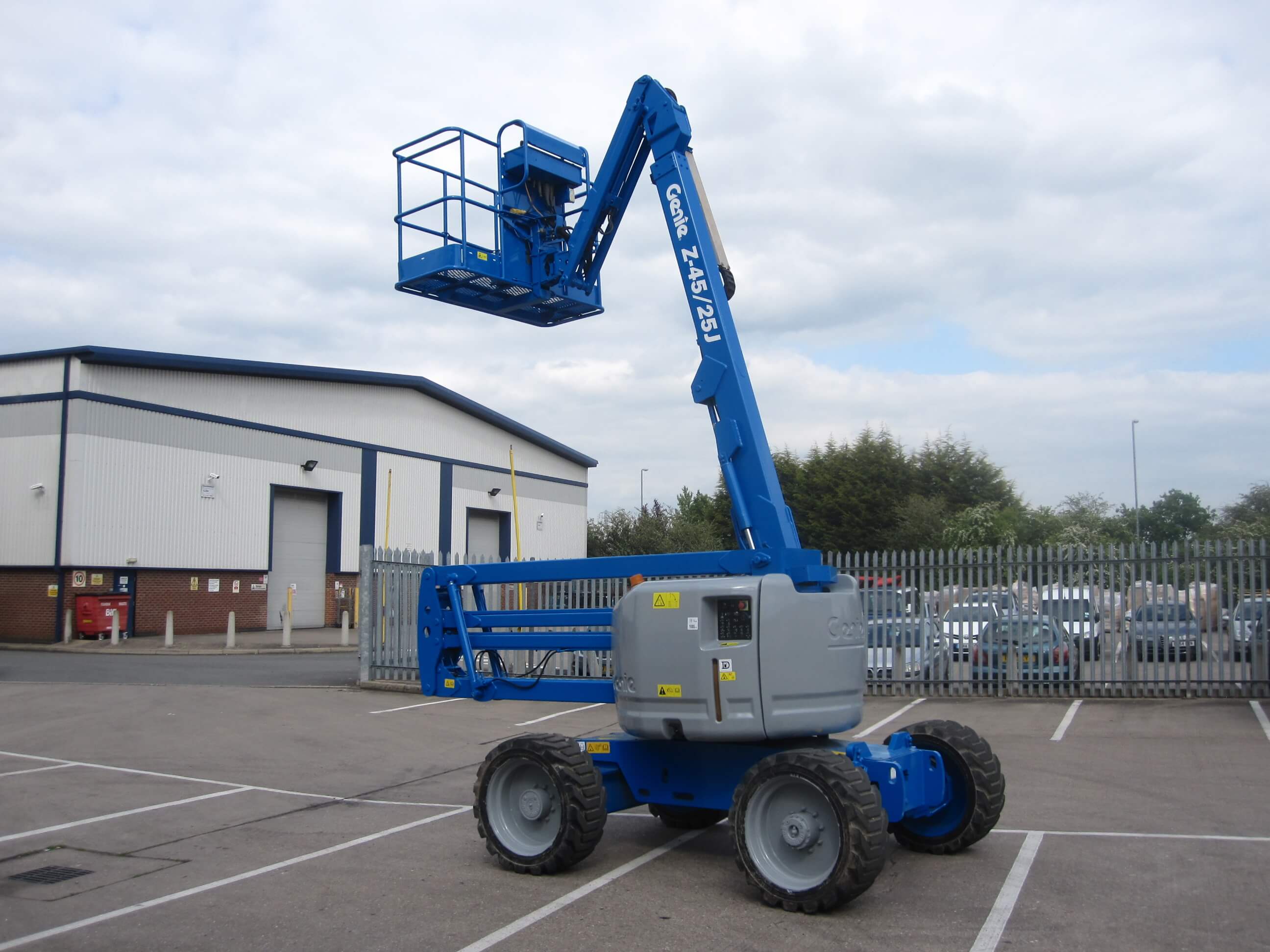 Genie Z45/25
